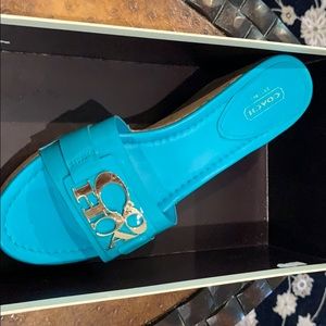 Teal COACH Wedges💙